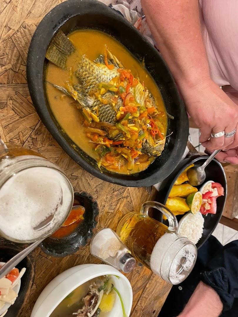 Maytushka: appetizing food and drink presentation