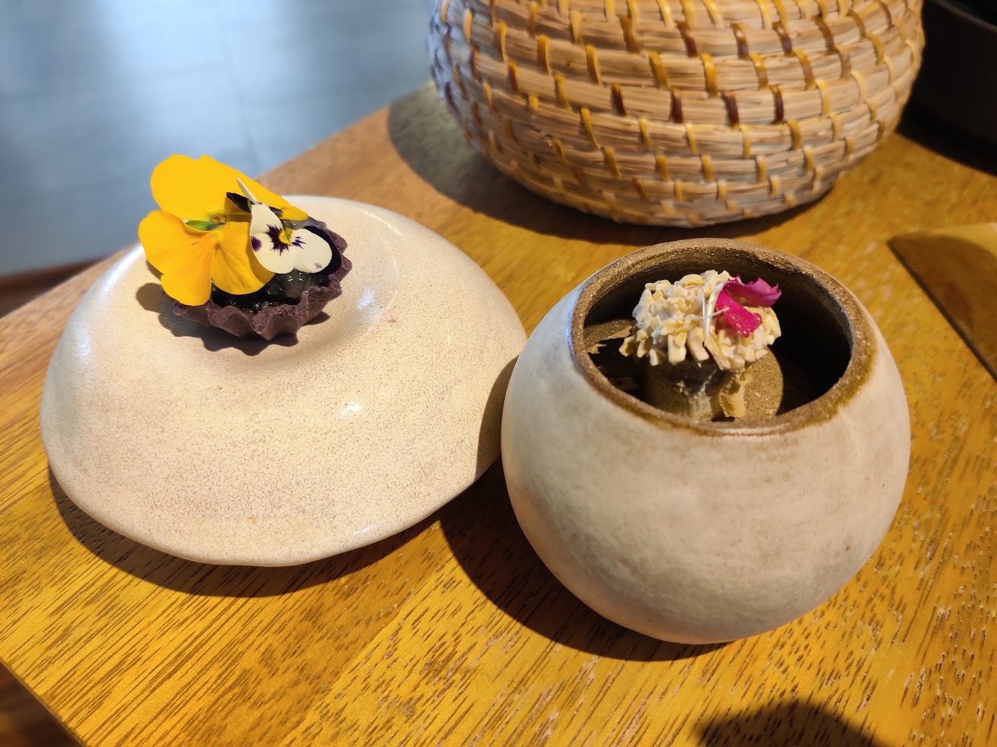 Nuema: high quality food presentation photo