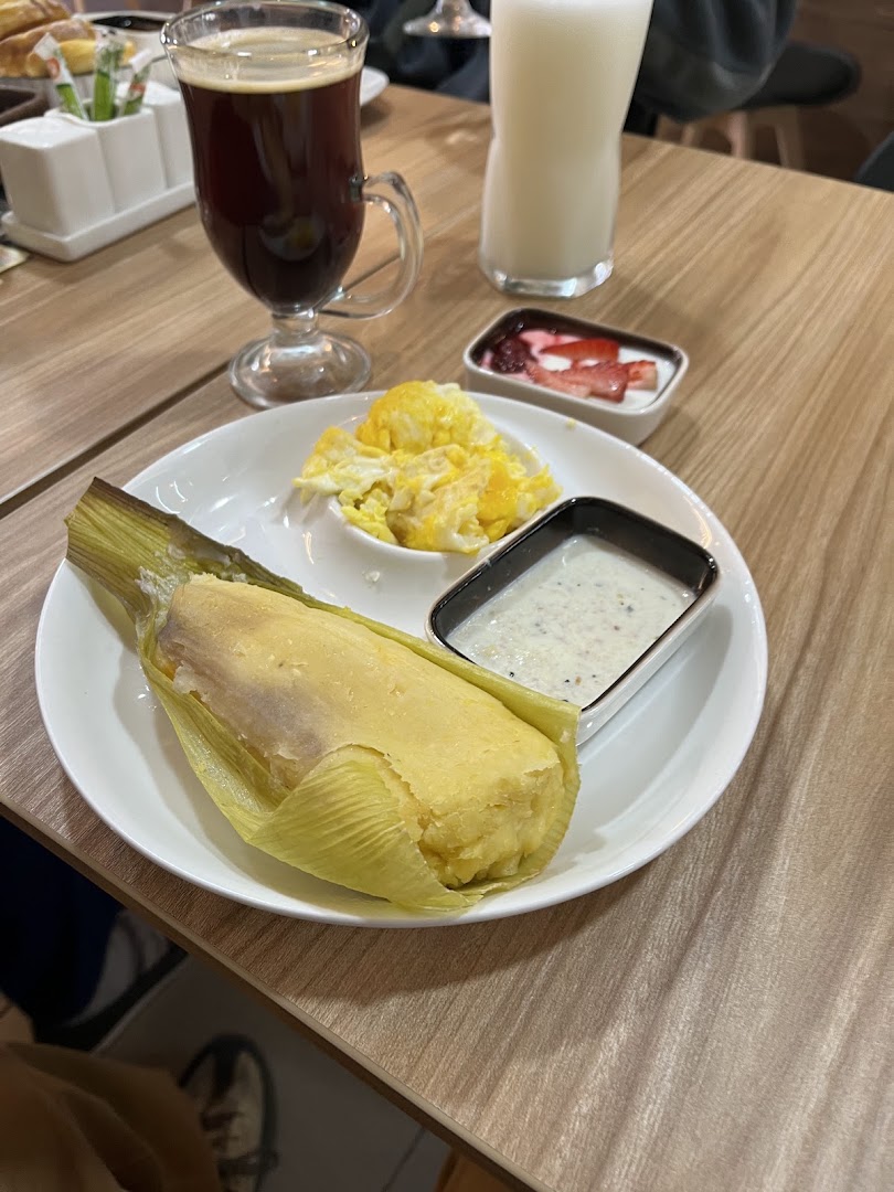 Framé: clear photo of breakfast food