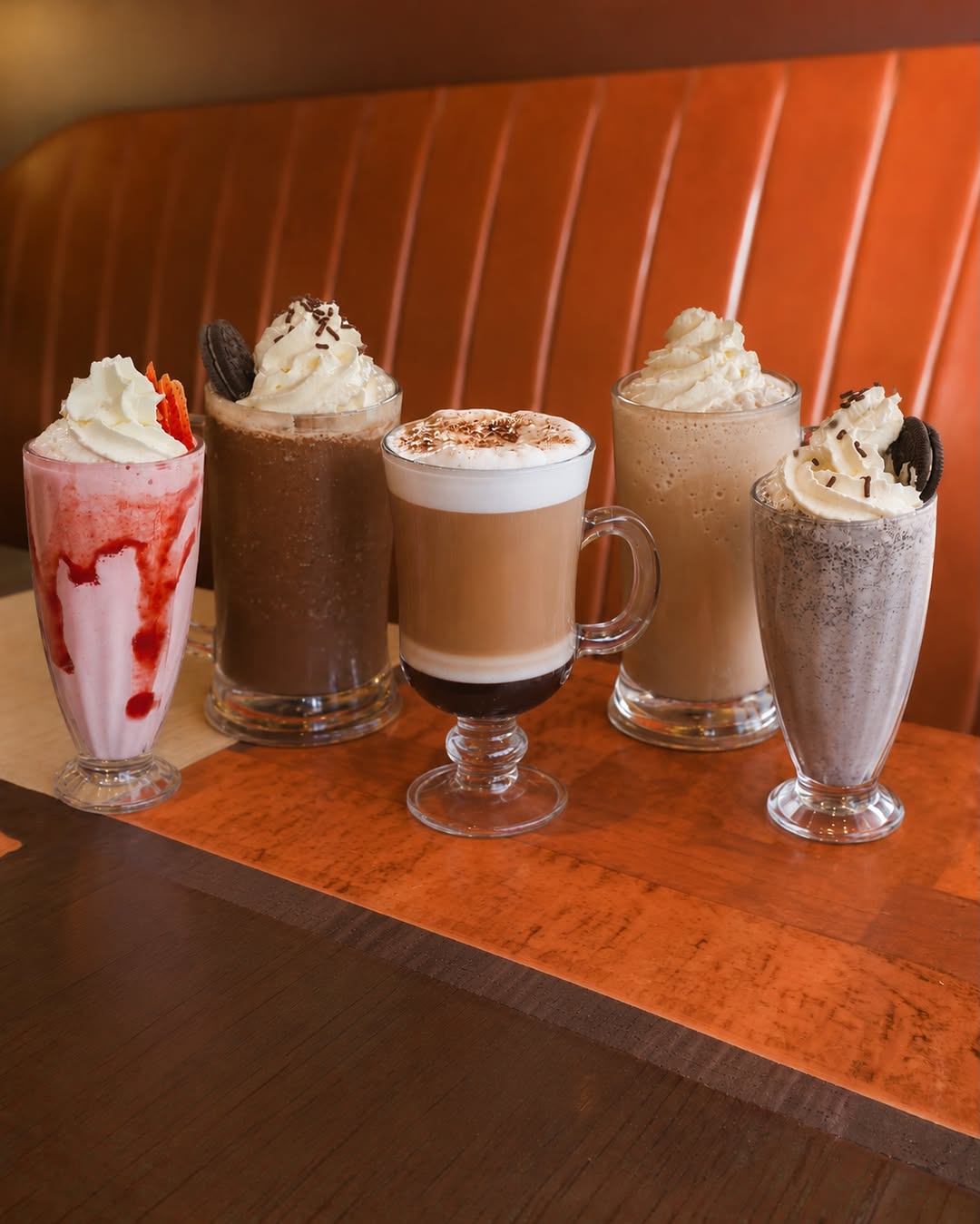 Common Grounds Cafe & Waffle House: appetizing photo of cafe drinks