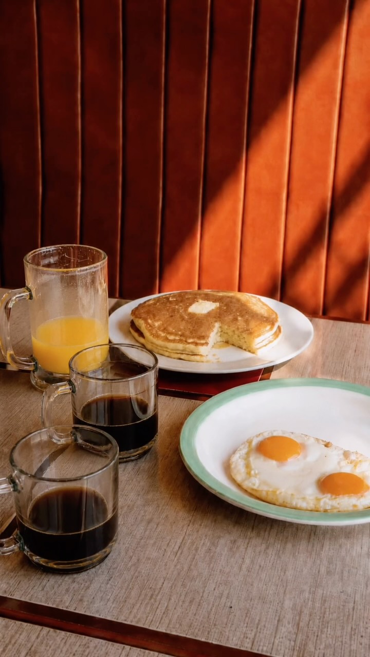 Common Grounds Cafe & Waffle House: appealing, high-quality breakfast food photo