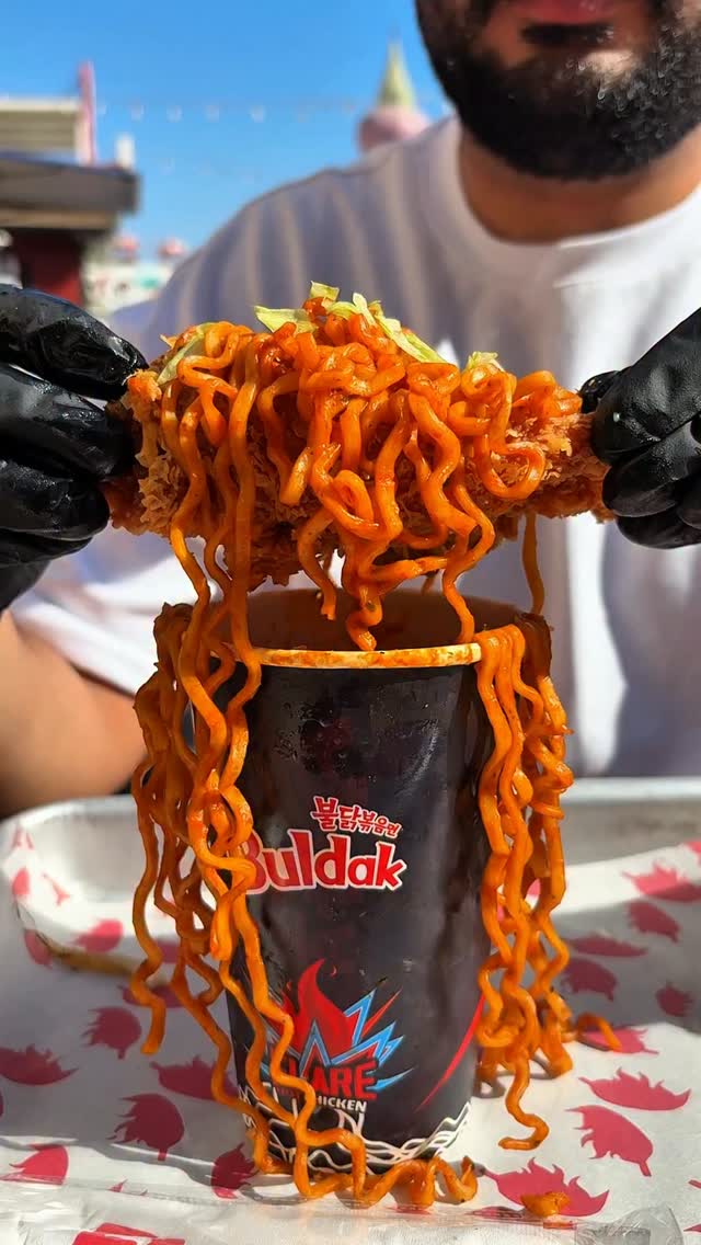 Flare Hot Chicken: appetizing food photo