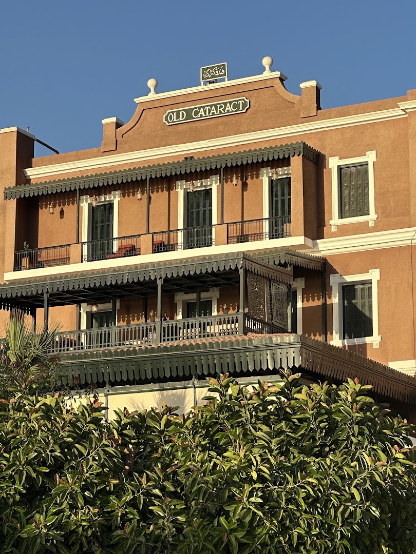 1902 Restaurant: high quality exterior architectural shot
