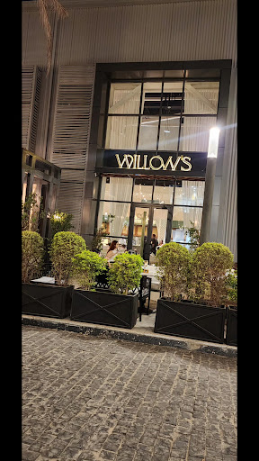 Willow's: clear, professional exterior restaurant shot