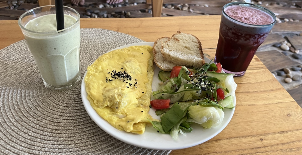 11:11 Avenue - Specialty Coffee House: appetizing breakfast food and drinks