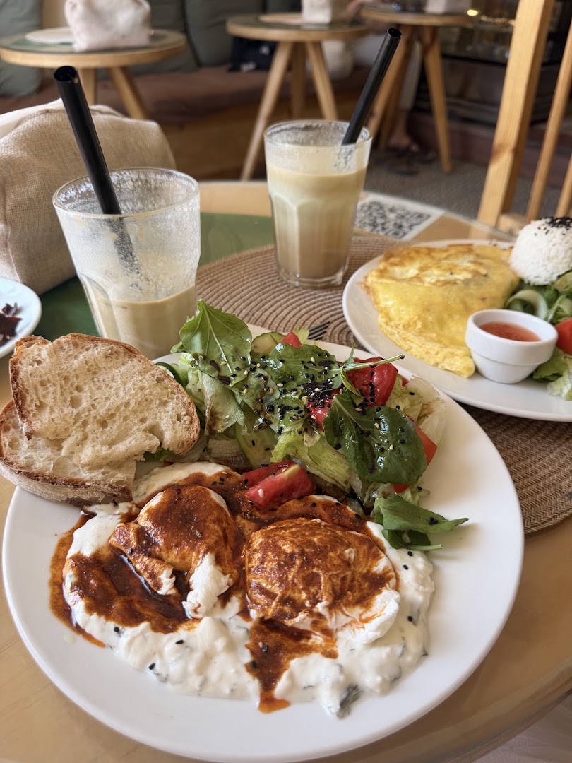 11:11 Avenue - Specialty Coffee House: appetizing photo of brunch food