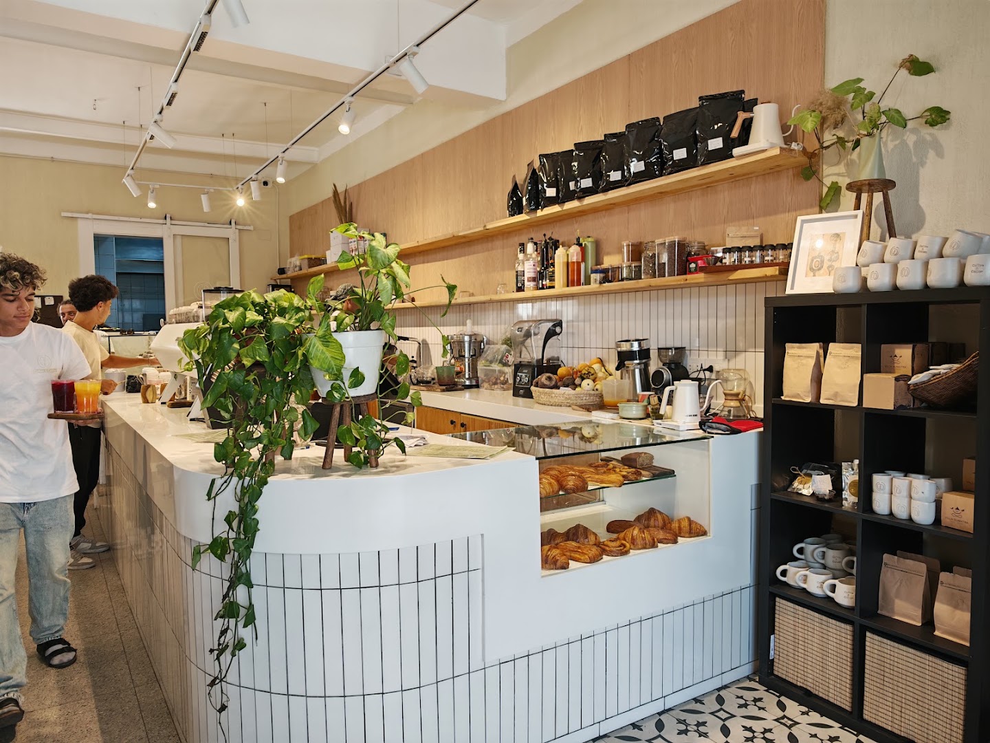 Coffee & Cotton: professional interior shot of cafe