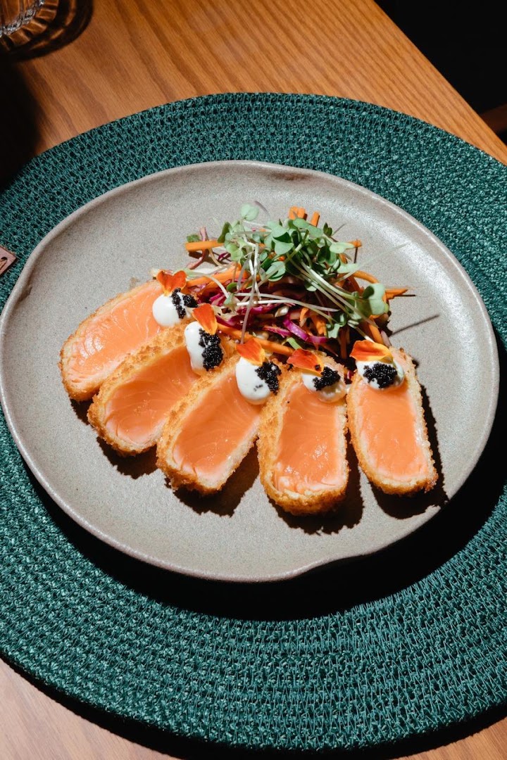 Koru: high quality, appetizing food photo