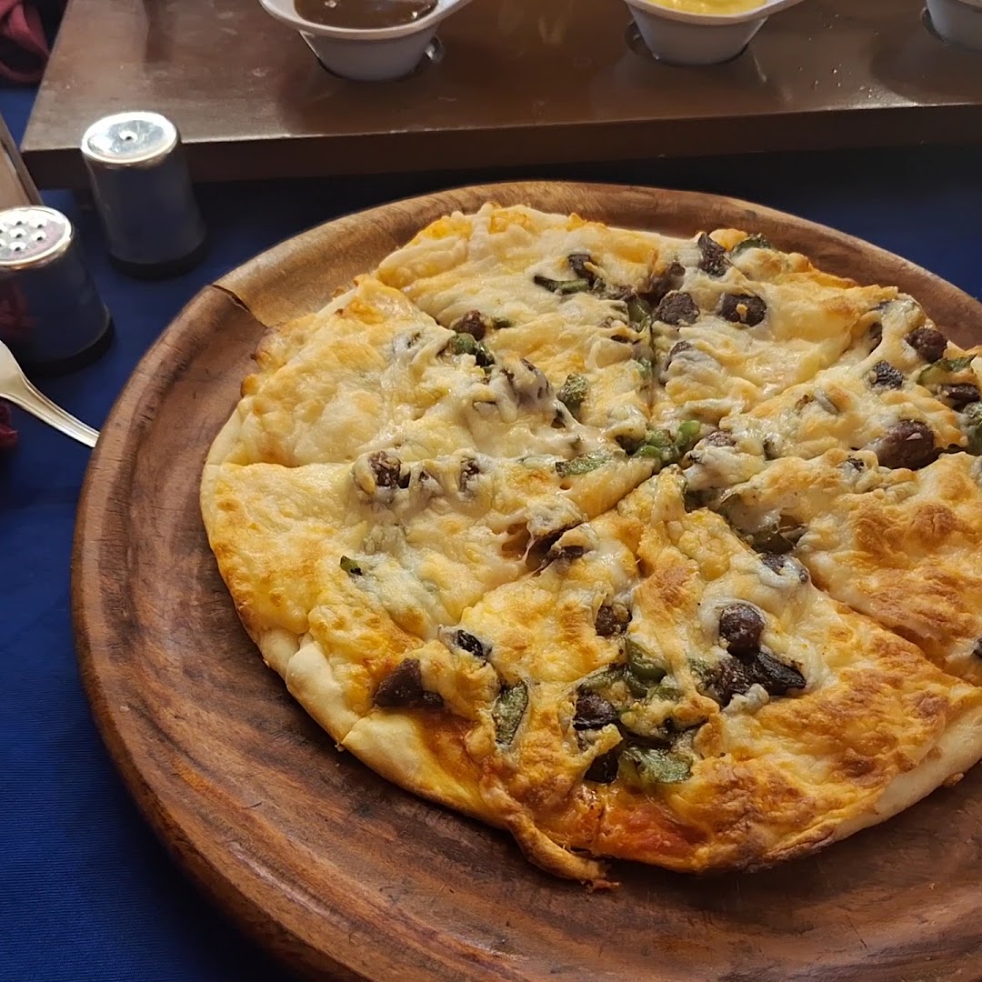 The Moon 2 - Restaurant & Bar: appetizing photo of restaurant food