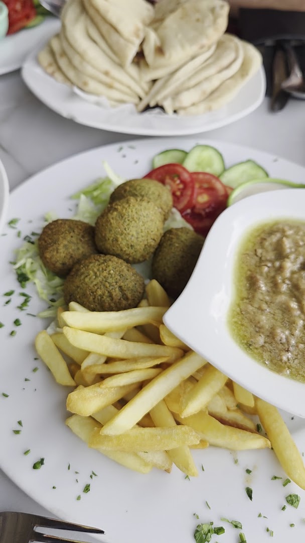 Aboudi Coffee Break: appetizing photo of breakfast food