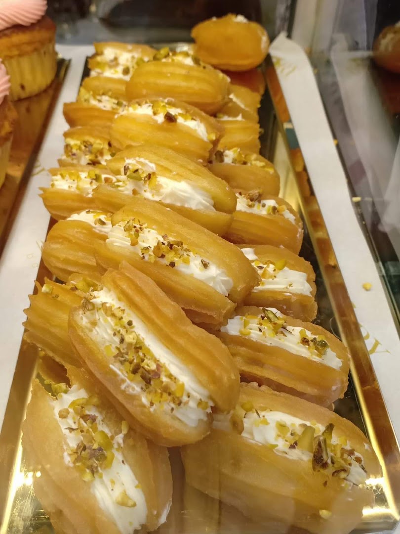 Amatory Bakery & Café: appetizing photo of bakery products