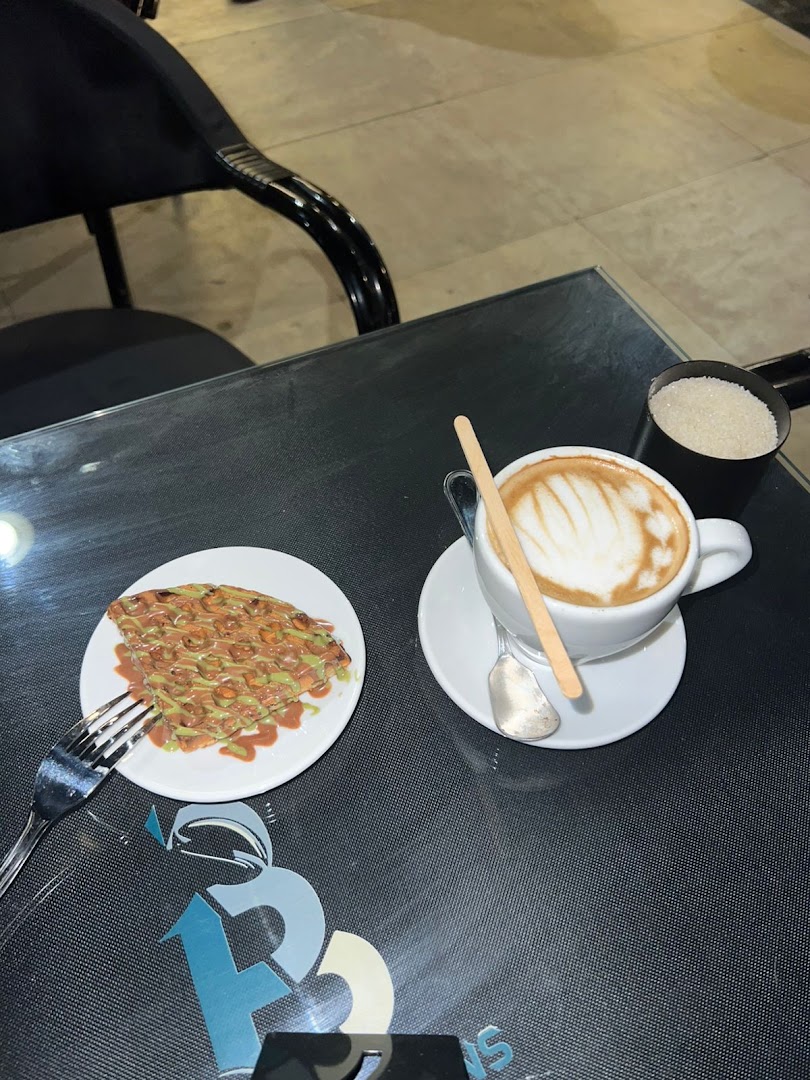 Breeze & Beans: appetizing food and drink presentation
