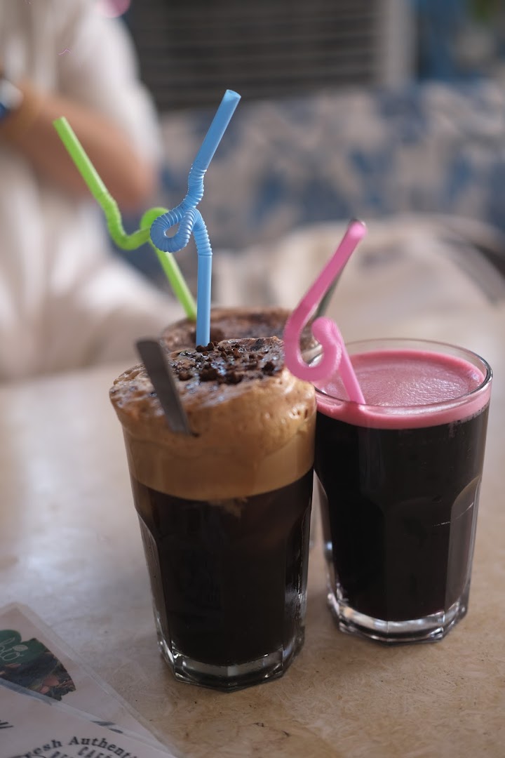 Café & Restaurant Maratonga: appetizing photo of restaurant drinks