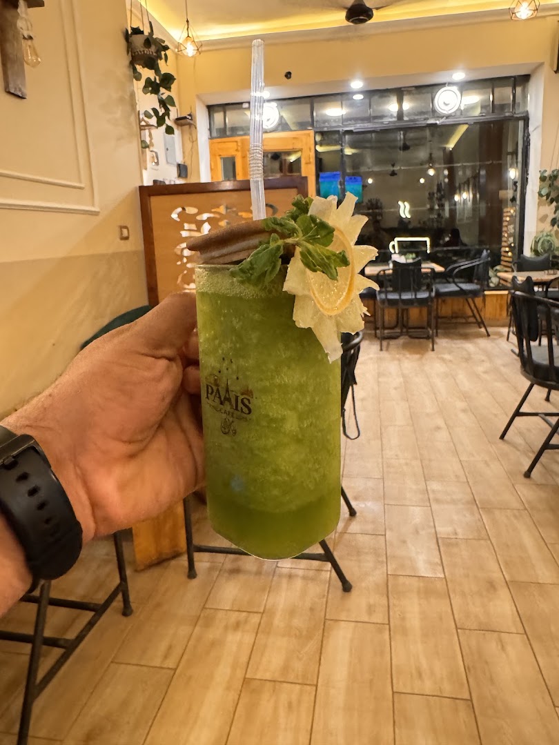 Paris Café: appetizing drink in venue setting
