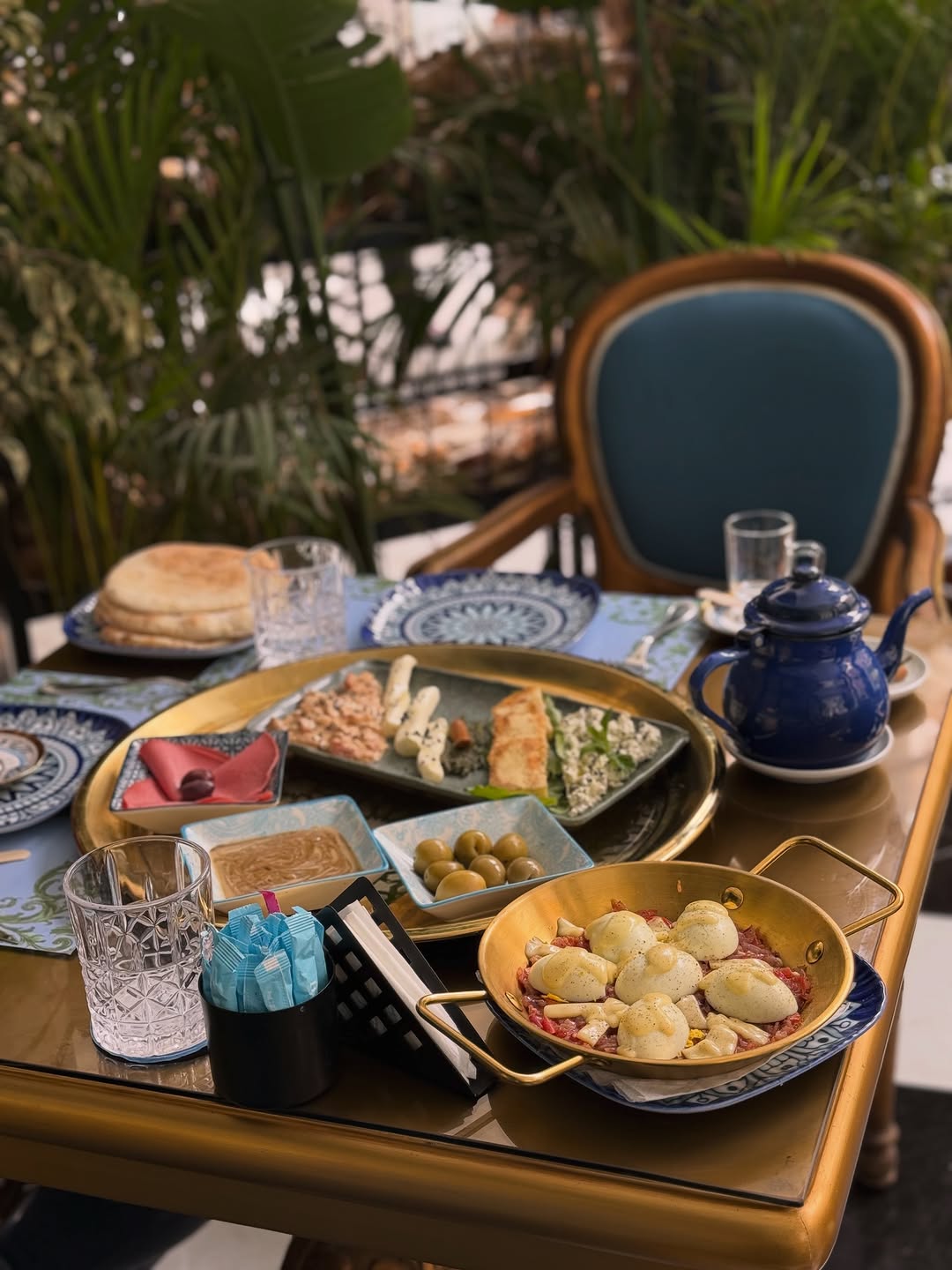 Basak: appetizing, high-quality food presentation