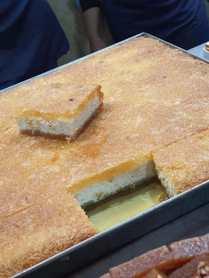 Samy Salem Patisserie: appetizing photo of shop product