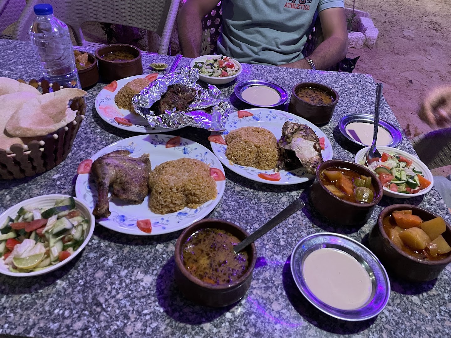 Ali Elewa Grill: appetizing display of restaurant food