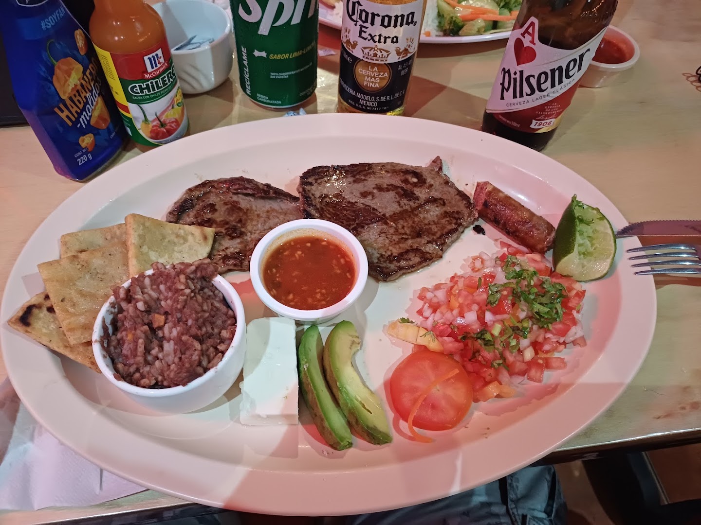 Esquina La Comadre: appetizing photo of restaurant meal