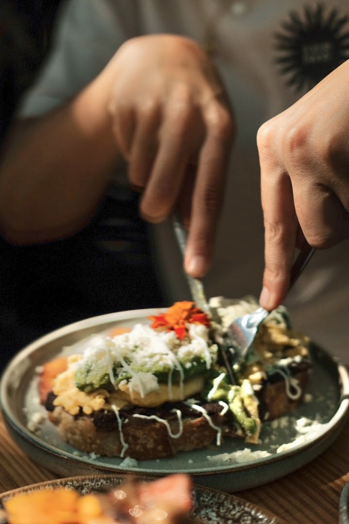 Surf Café: appetizing, high-quality food photography