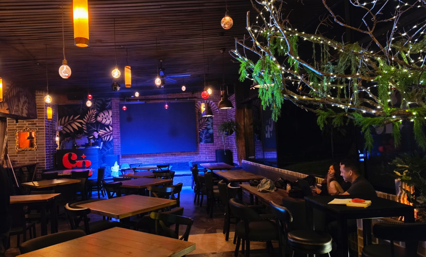 Cielo Rojo: inviting atmosphere and clear interior