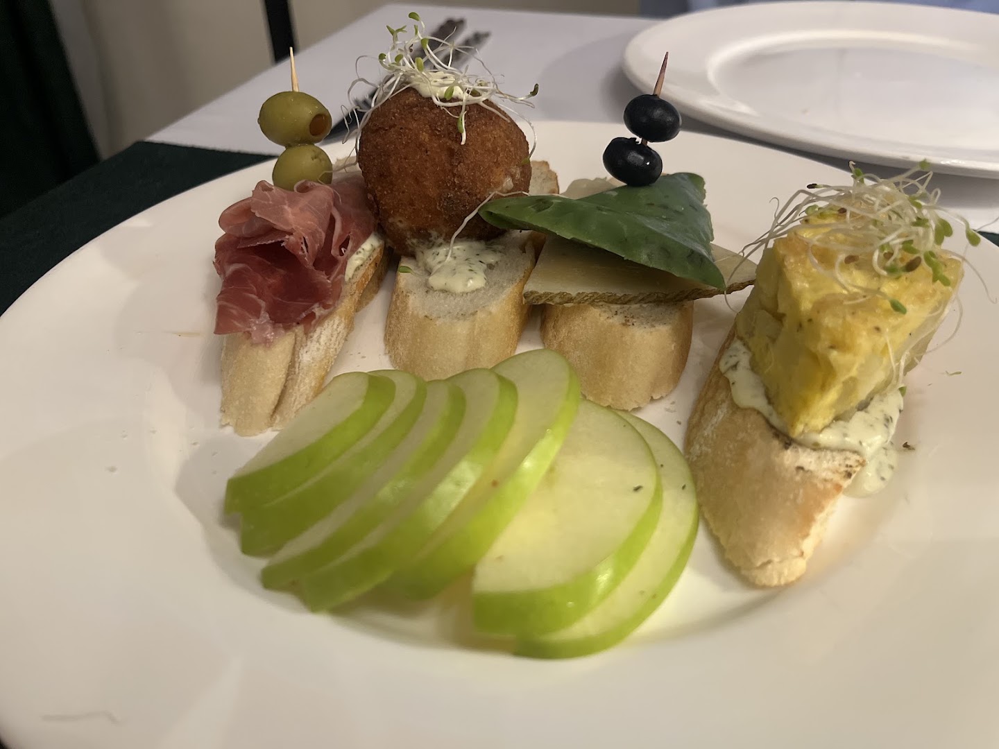 La Espada Restaurante: appetizing photo of restaurant food