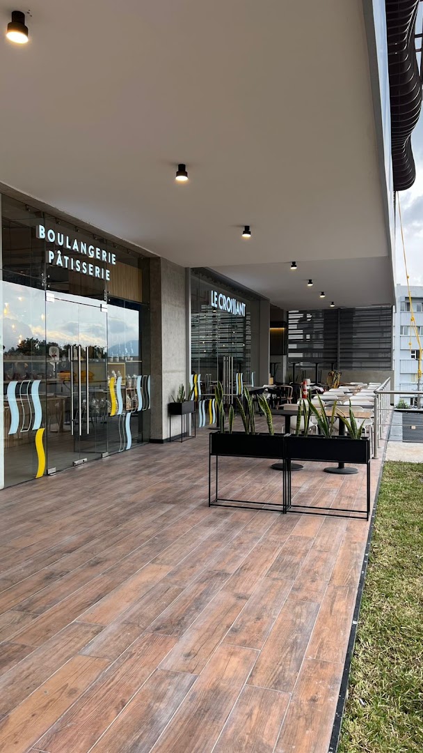 Le Croissant Art Haus: clear, professional shot of exterior