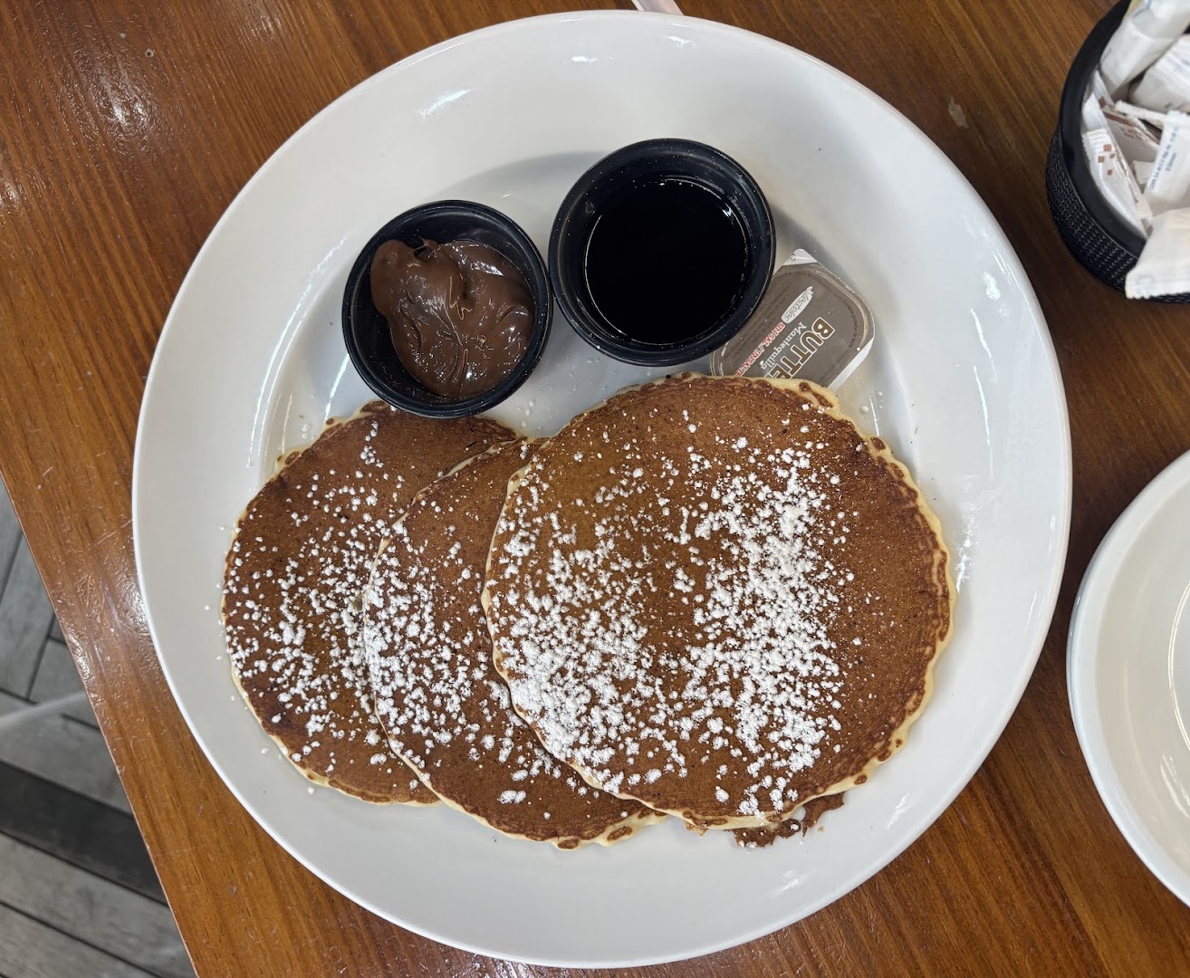 Le Croissant Art Haus: appetizing photo of breakfast food