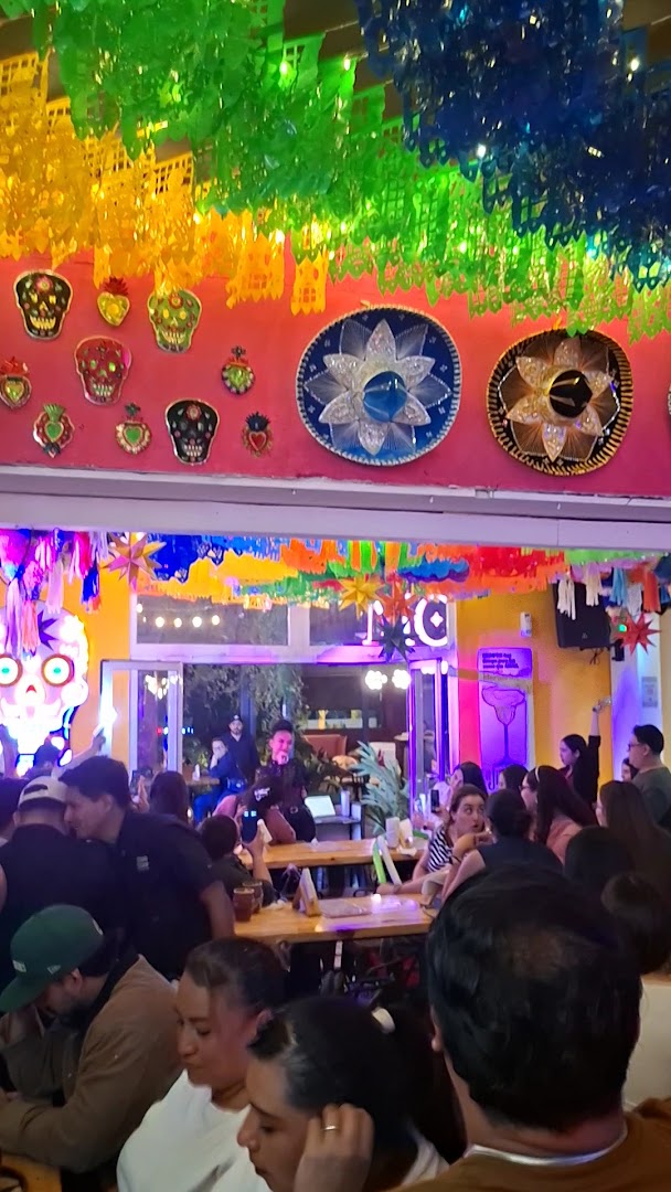 María Mezcal: vibrant restaurant atmosphere well