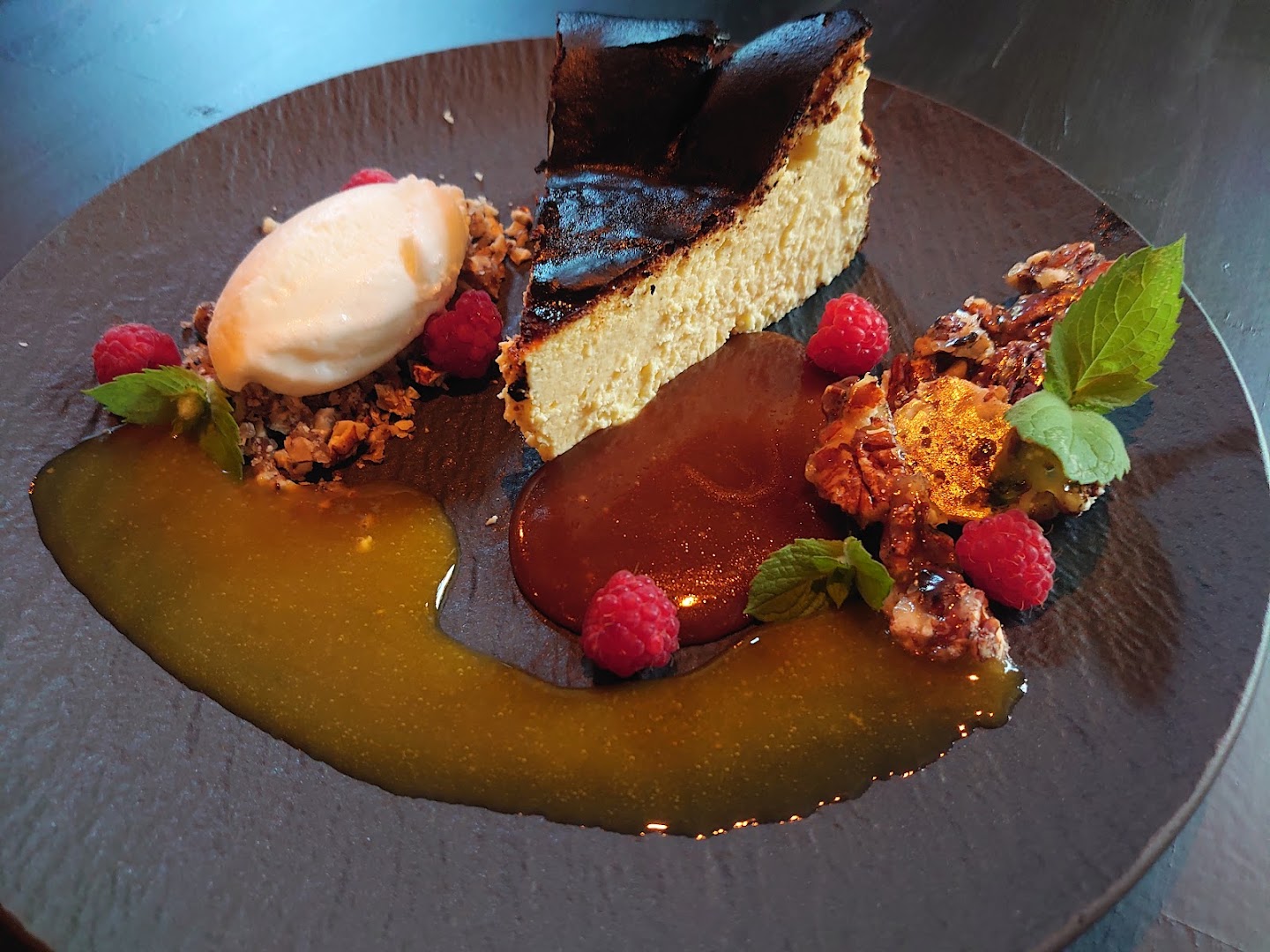 Serenity Lounge: appetizing, high-quality food photography