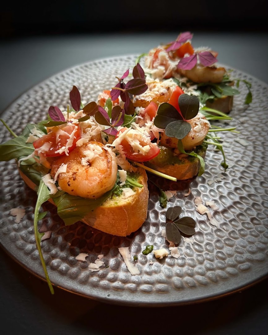 Serenity Lounge: high quality, appetizing food photo