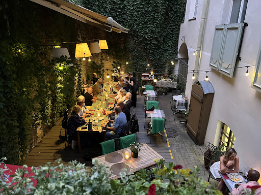 Kork: inviting atmosphere of the terrace