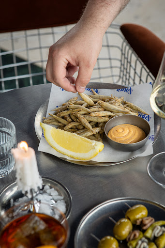 Nautilus Oyster Bar: high quality appetizing food photo