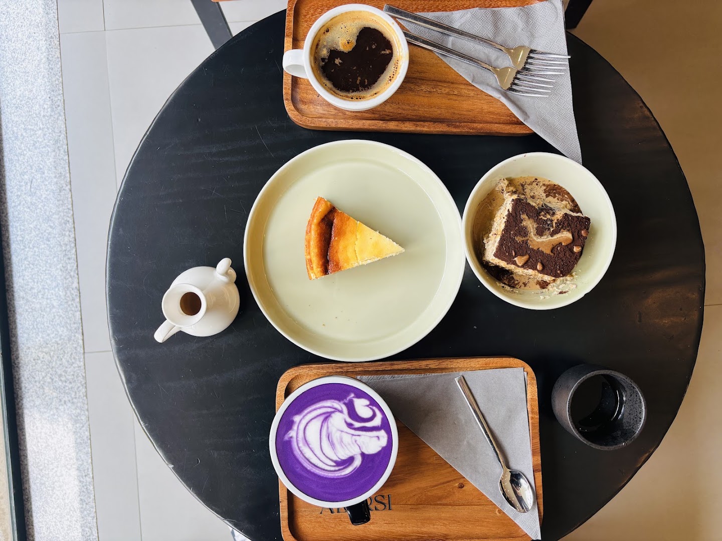 Adorsi Specialty Coffee: appetizing and professional food photography
