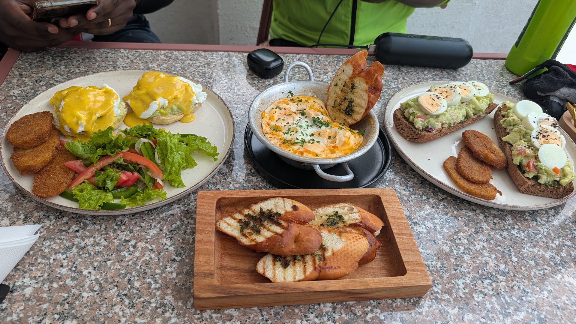 La Vie En Rose, Summit: appetizing photo of brunch dishes