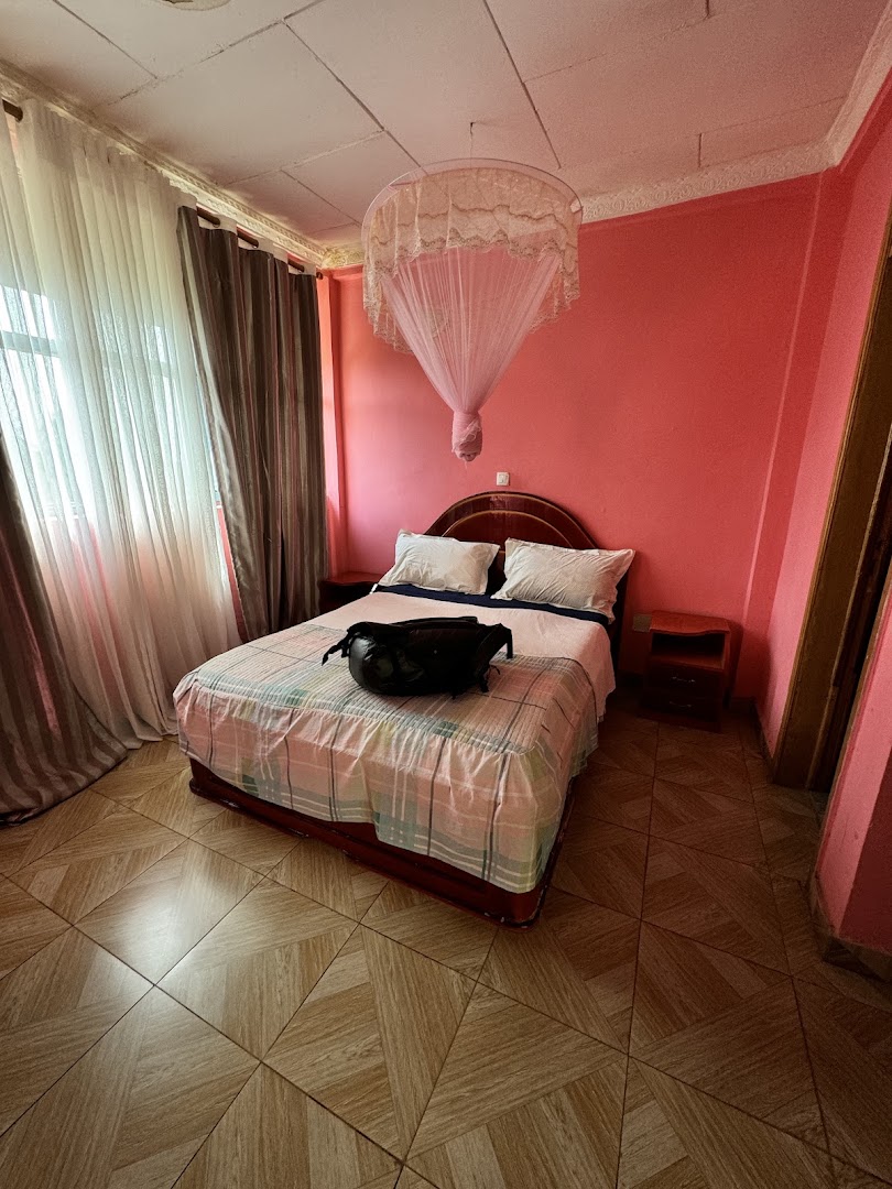 Forty Springs Hotel: clear photo of hotel room
