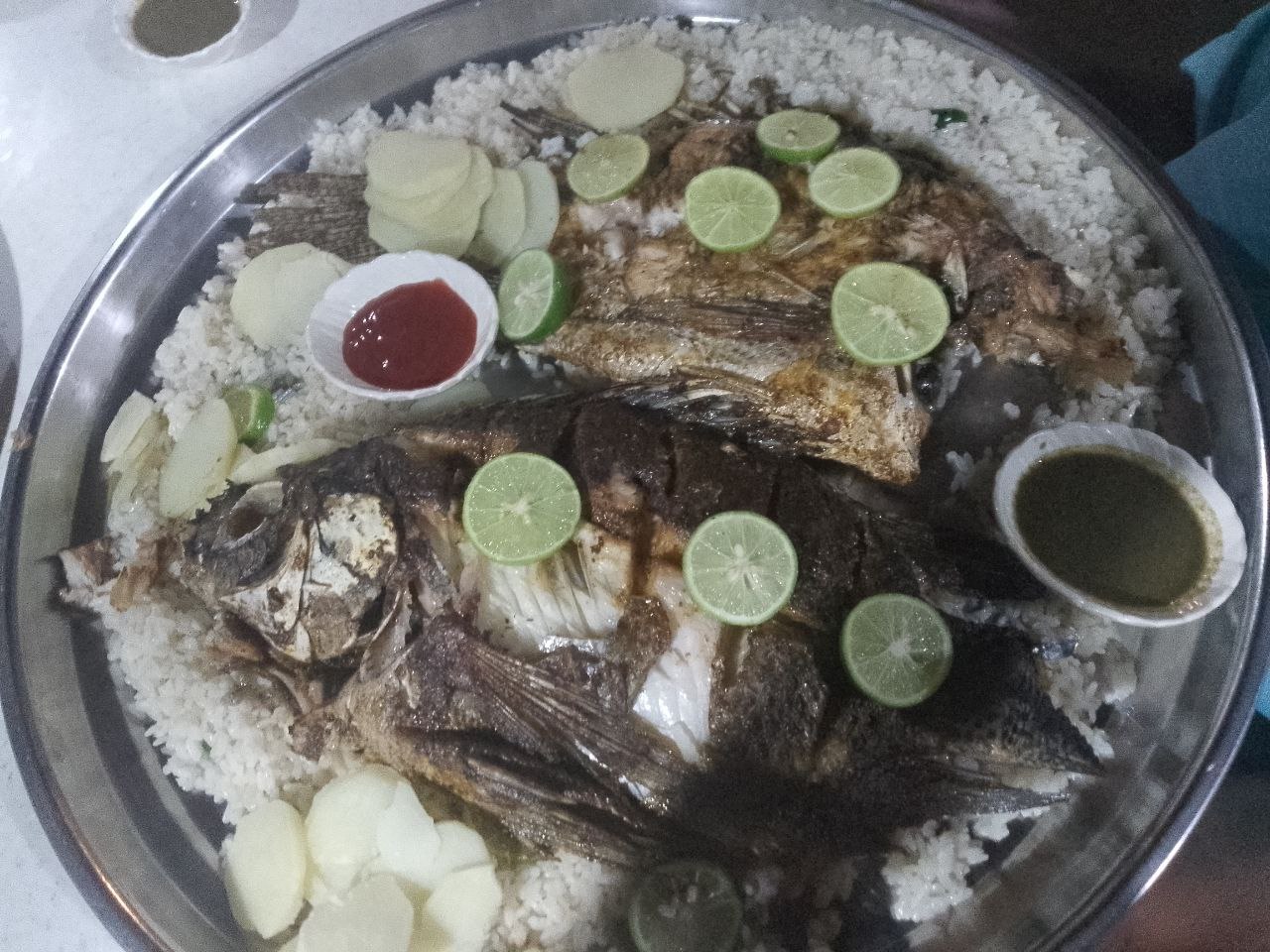 JF Garden Fish & Wine Restaurant: appetizing photo of restaurant food