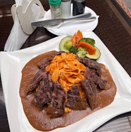 Paradiso Restaurant: appetizing, high-quality food photography