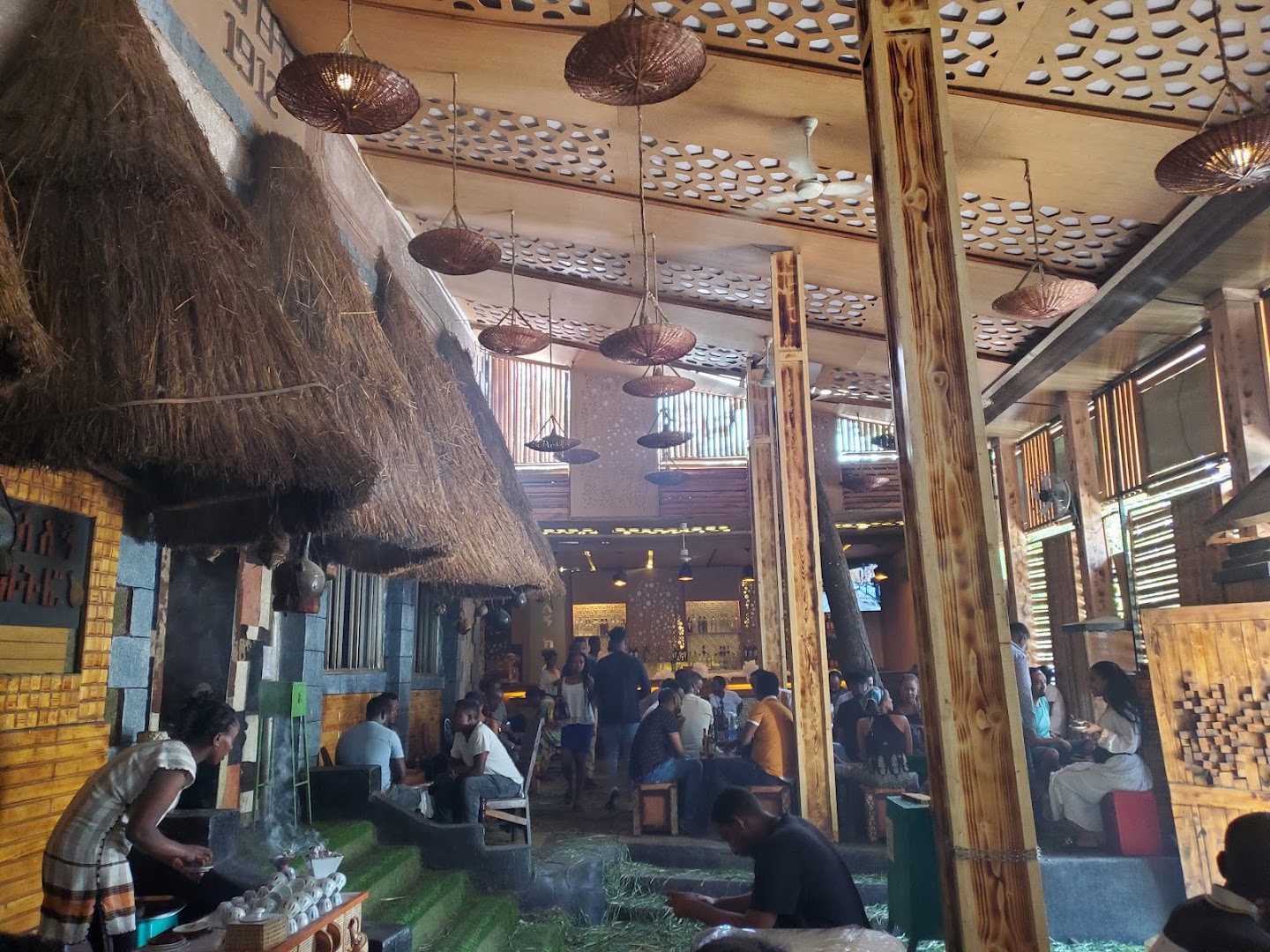Desalegn Kitfo: inviting restaurant interior atmosphere