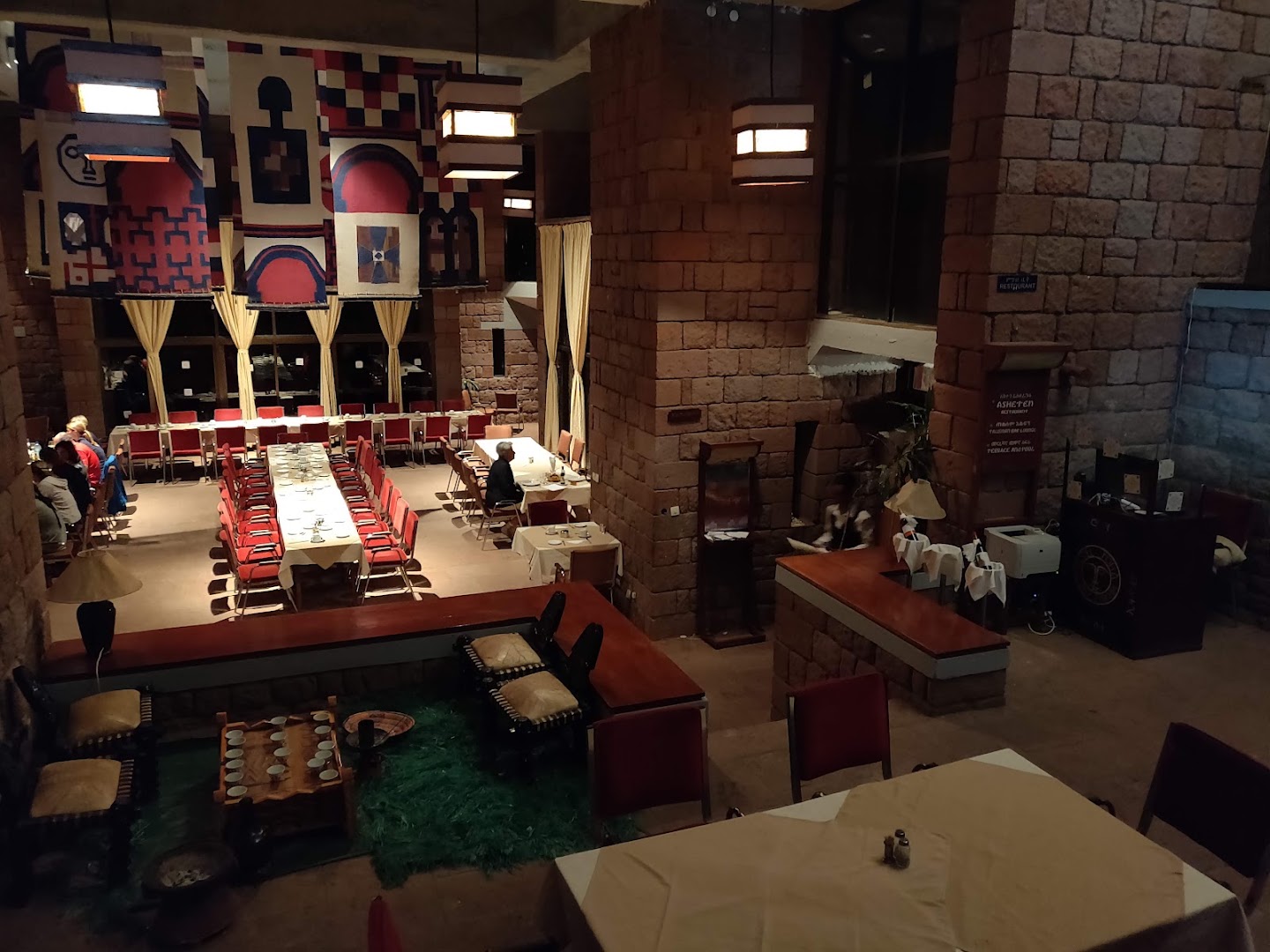 Roha Hotel Restaurant: clear view of restaurant interior