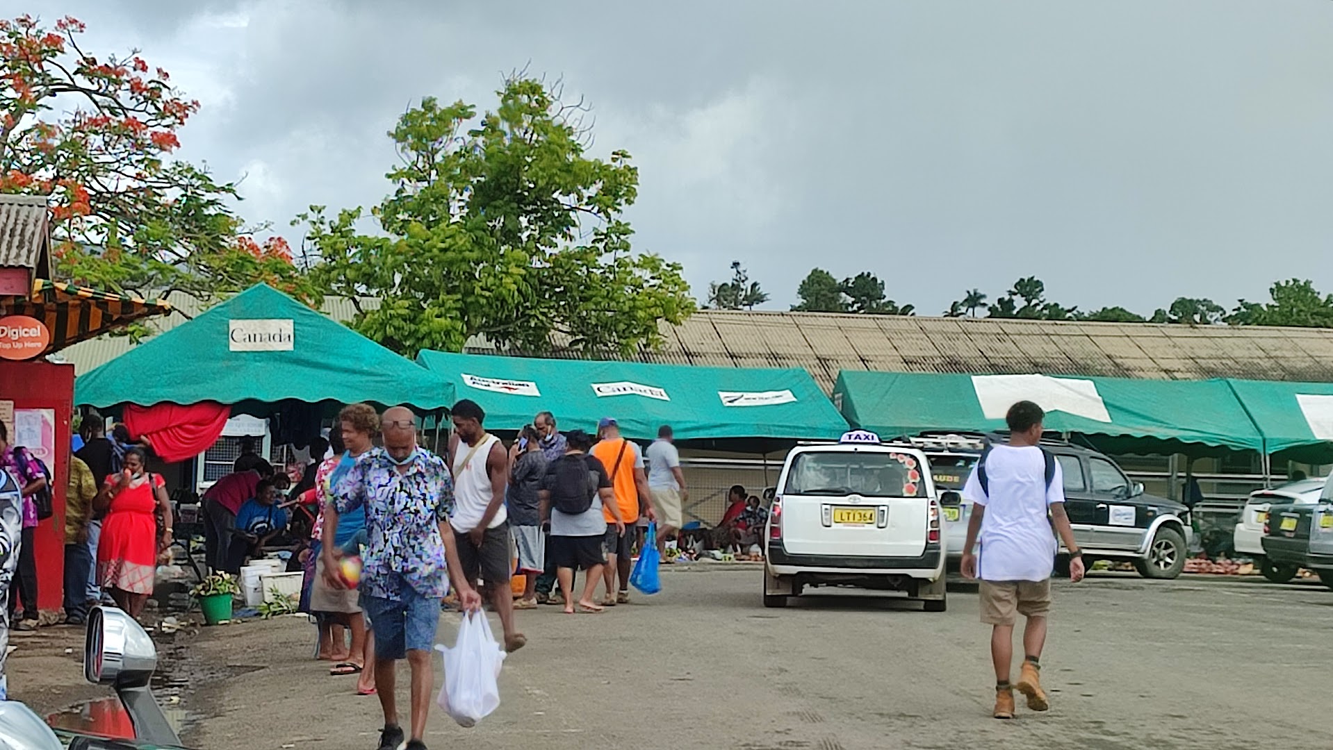 Labasa Market: authentic local market atmosphere
