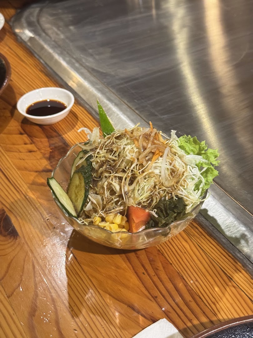 Daikoku Japanese Restaurant: appetizing photo of restaurant food