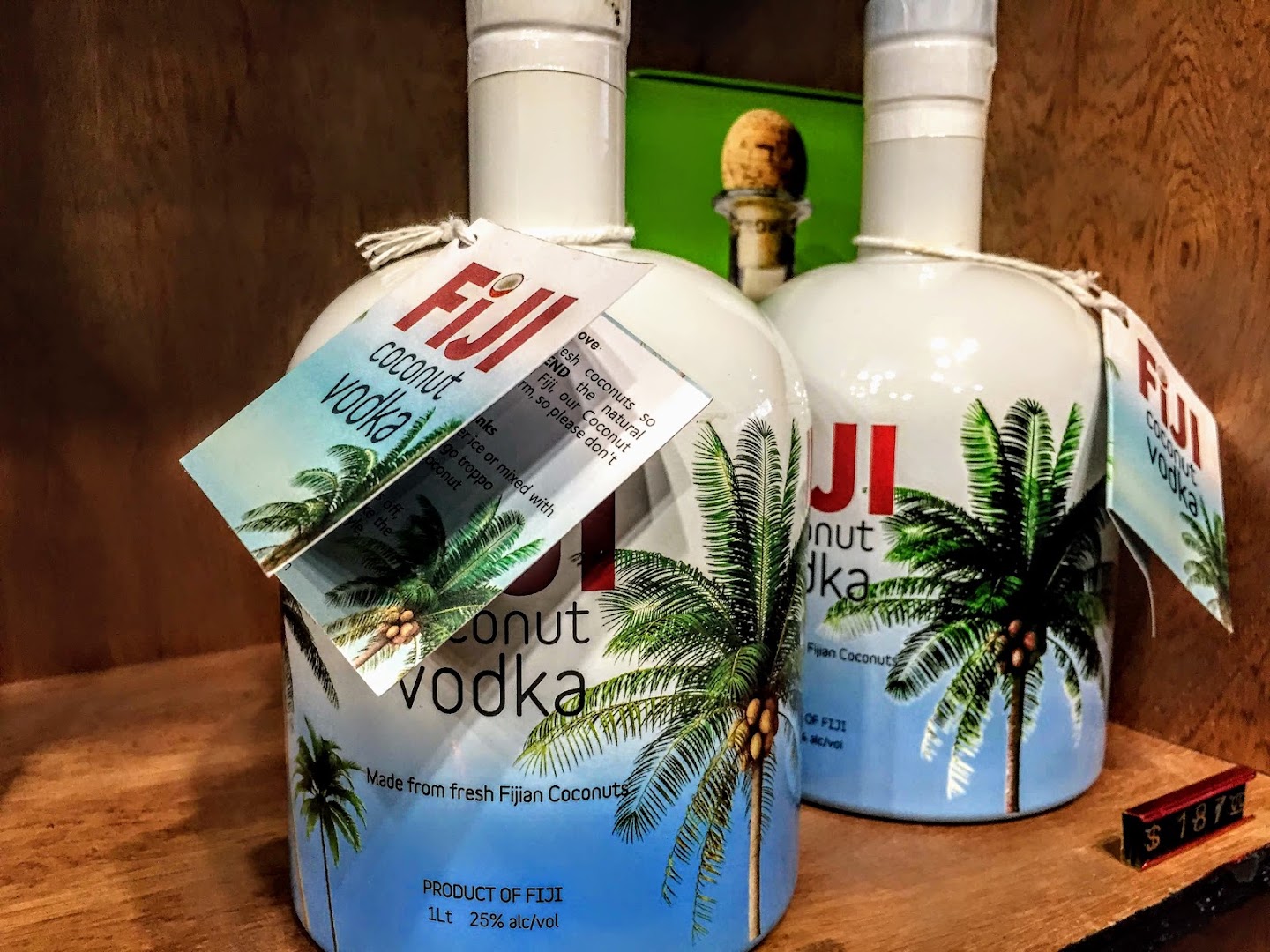 Sea Lovers Wines & Spirits: clear product display photo