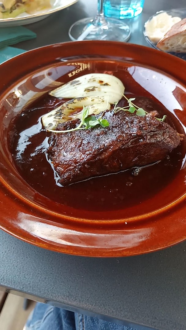 Nonni: appetizing, high-quality food photography