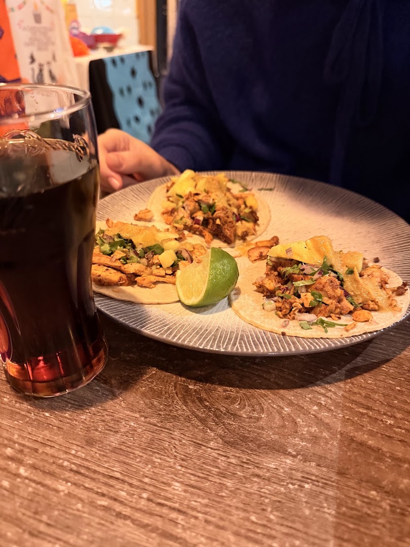 Ramona: appetizing food photo