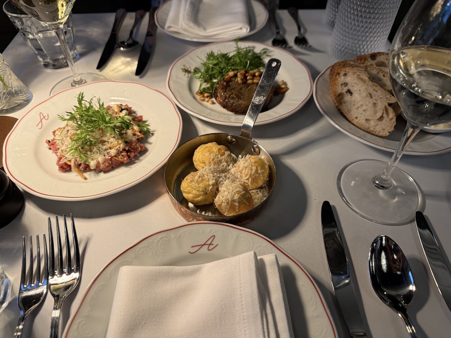Brasserie Amelie: high quality, appetizing food photography
