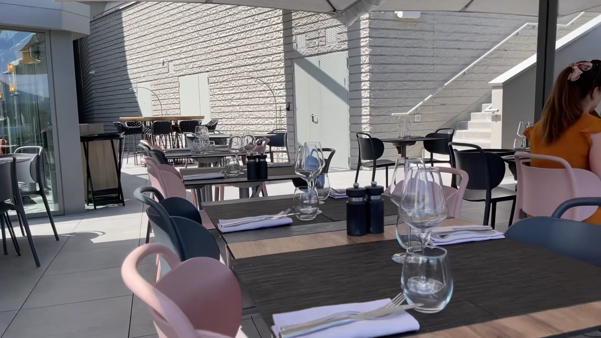Ô Bon Bec: inviting and clear terrace photo