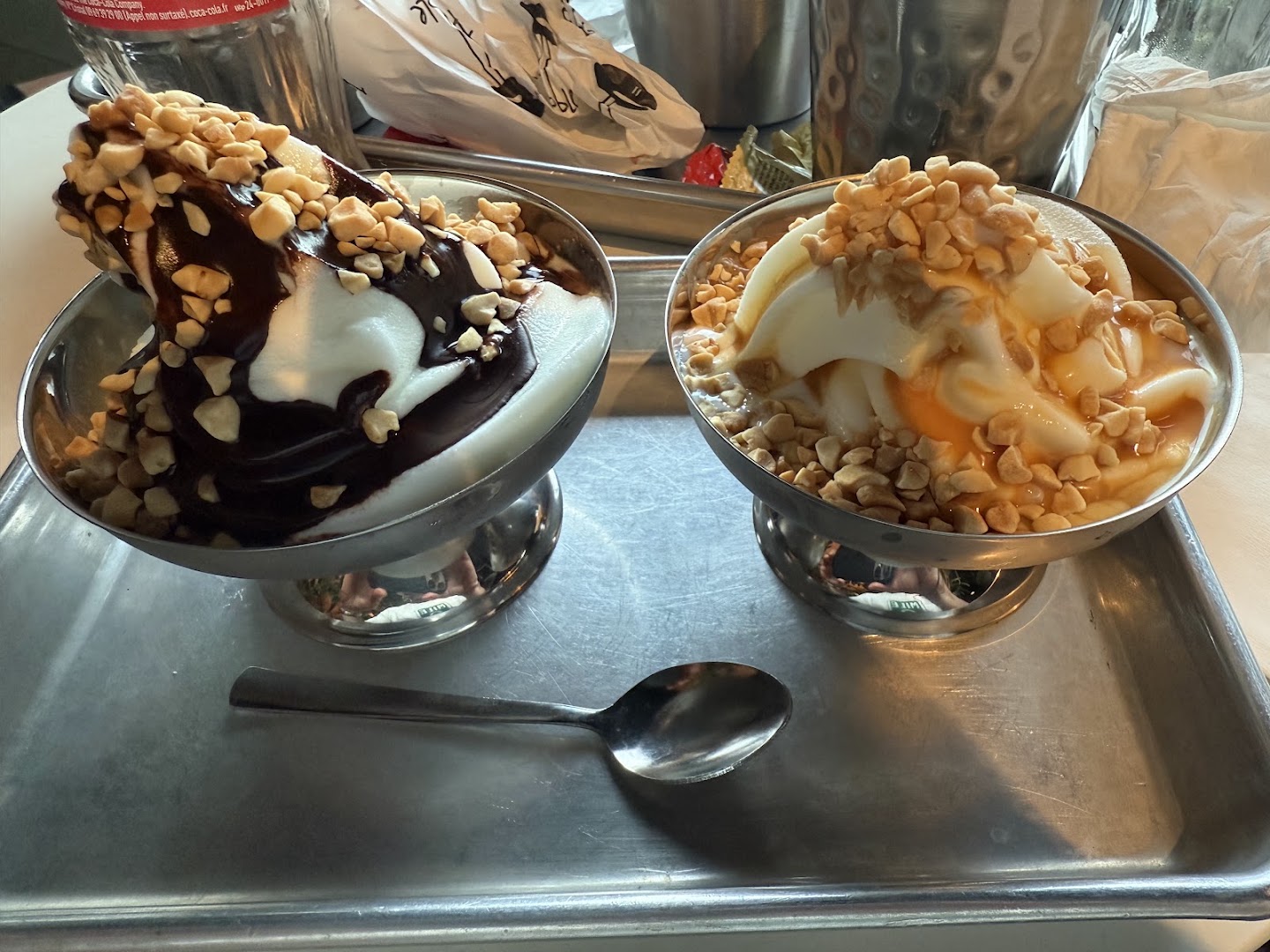 Pebble Burger: appetizing photo of restaurant dessert