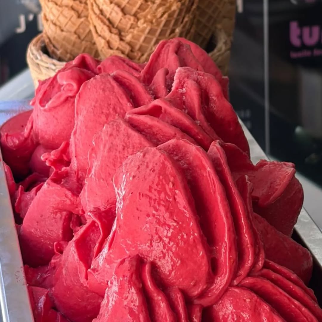 Gelateria Tartufo: appetizing photo of fresh gelato