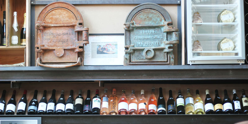 Vinotage: attractive display of wine bottles