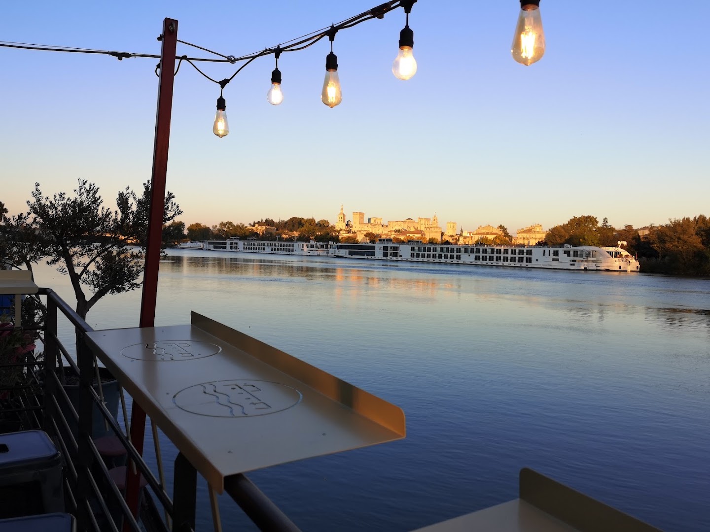 Vinotage: beautiful terrace view and atmosphere